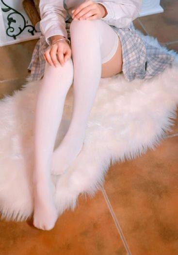 青青热_4K高清在线